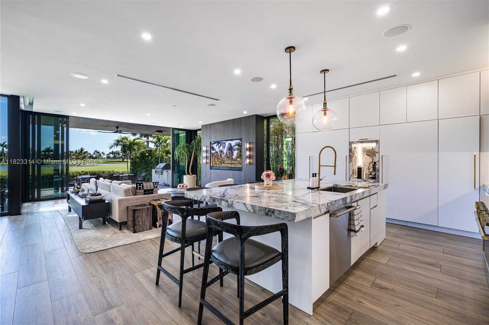 Small Image of 450 WEST 62ND ST, Miami Beach Number 15
