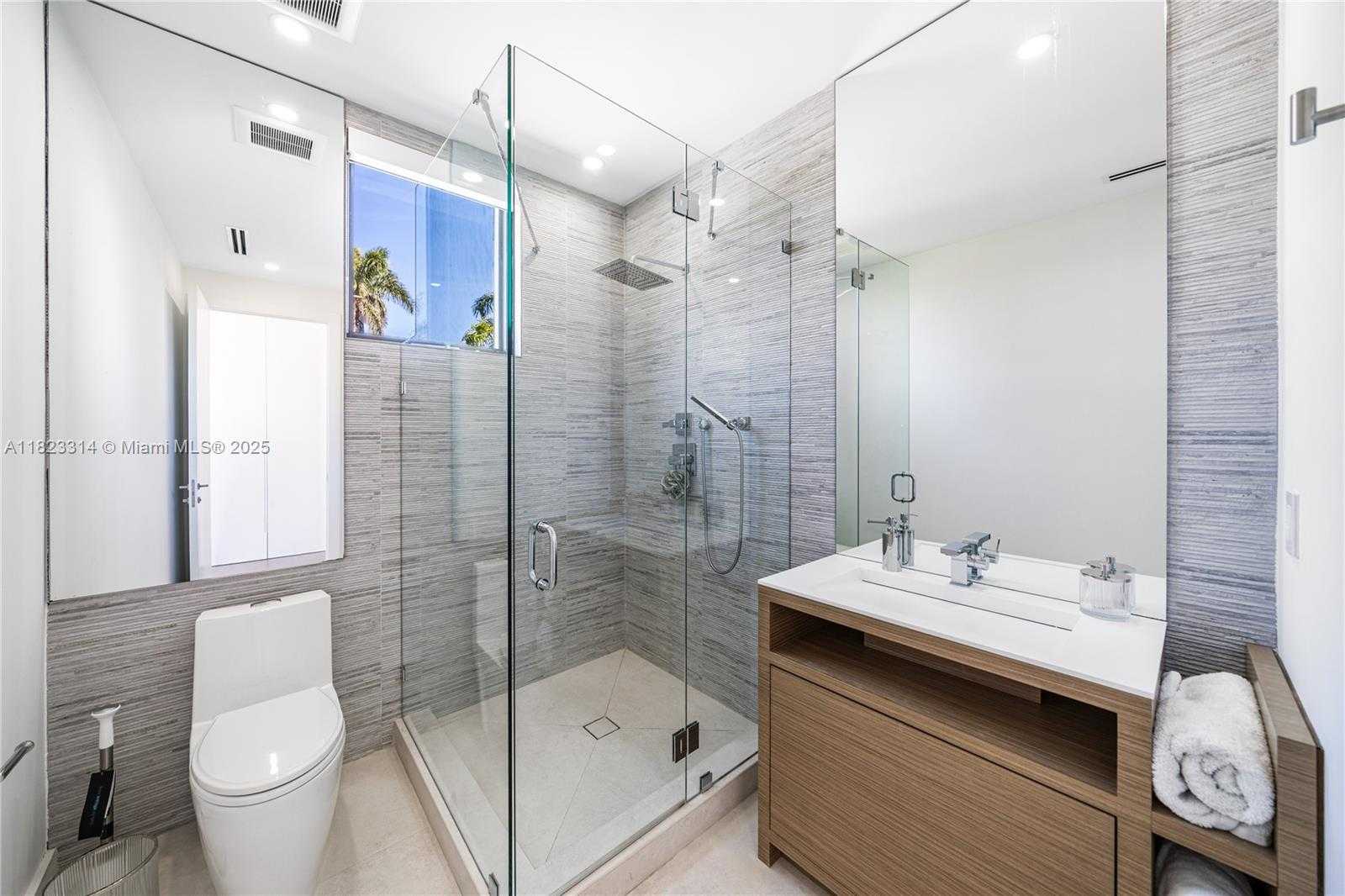 Small Image of 450 WEST 62ND ST, Miami Beach Number 44