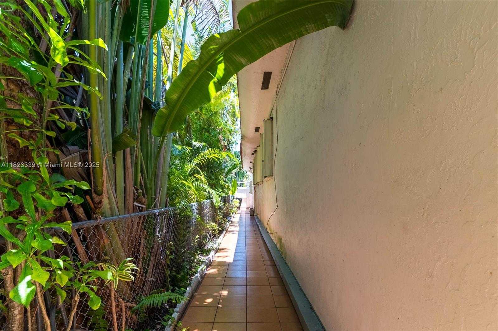 Small Image of 9064 GARLAND AVE, Surfside Number 21