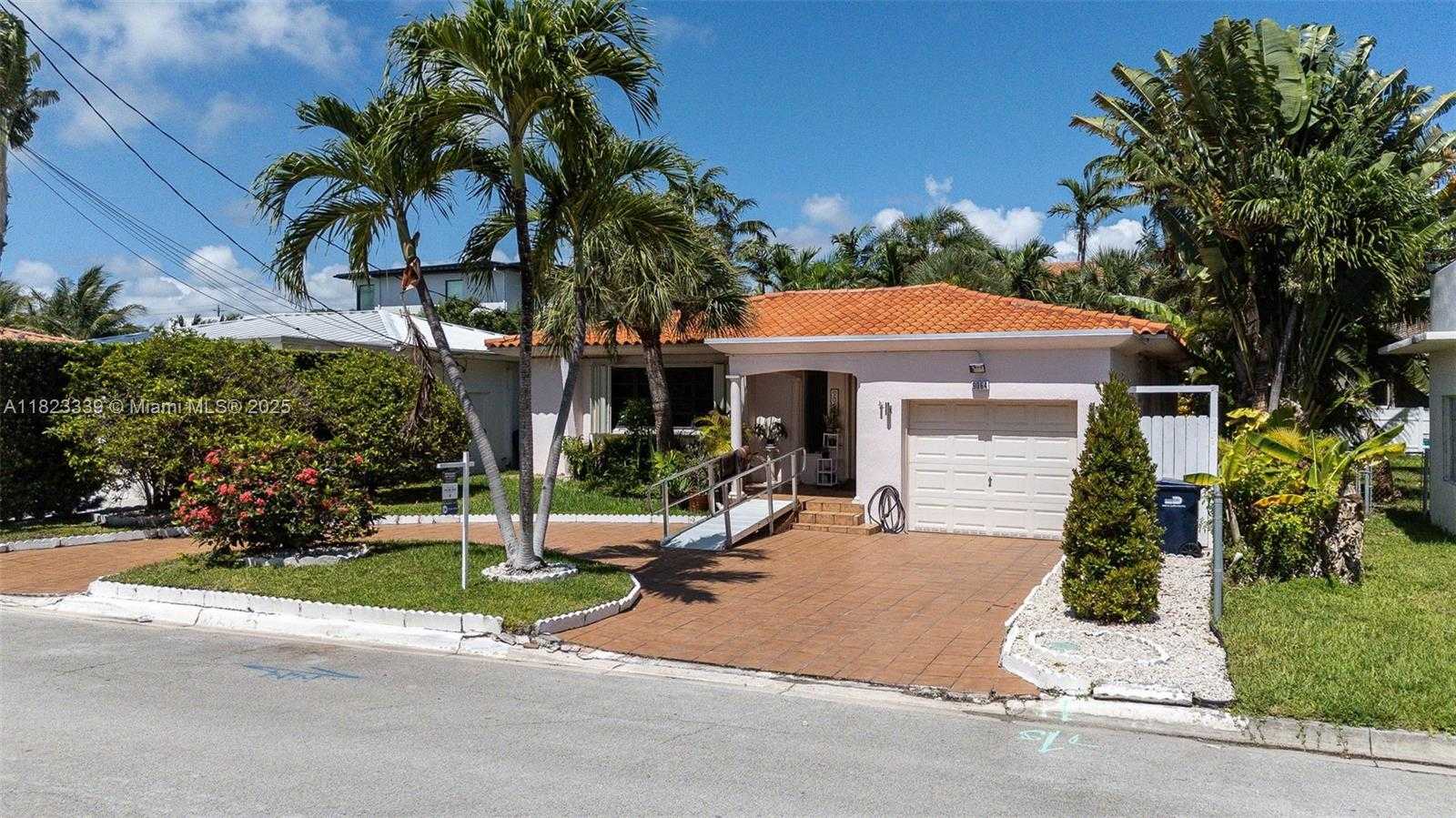 Small Image of 9064 GARLAND AVE, Surfside Number 22
