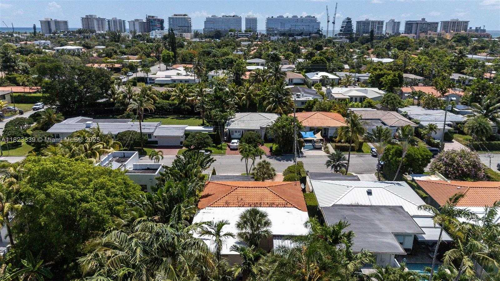 Small Image of 9064 GARLAND AVE, Surfside Number 26