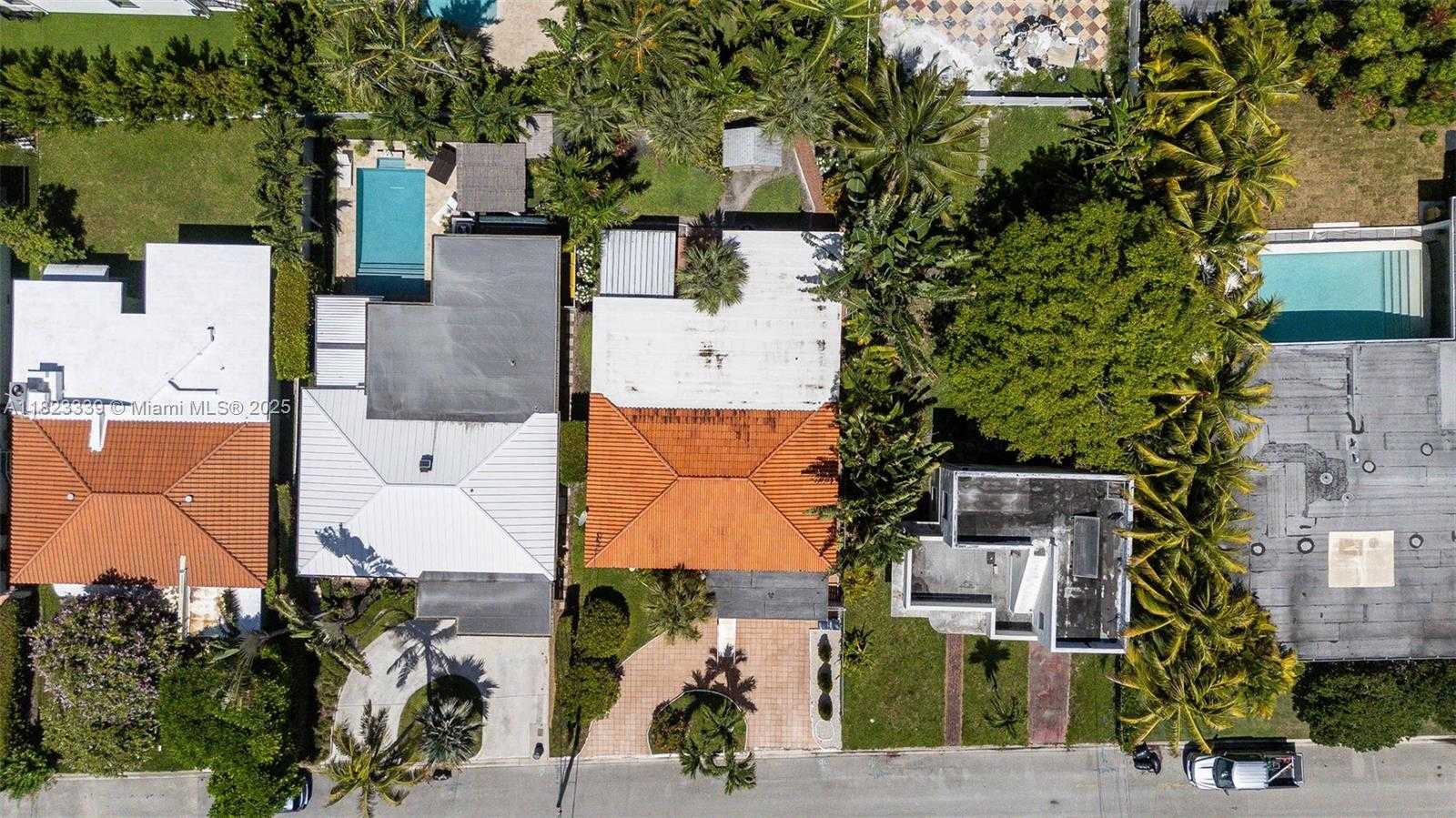 Small Image of 9064 GARLAND AVE, Surfside Number 28