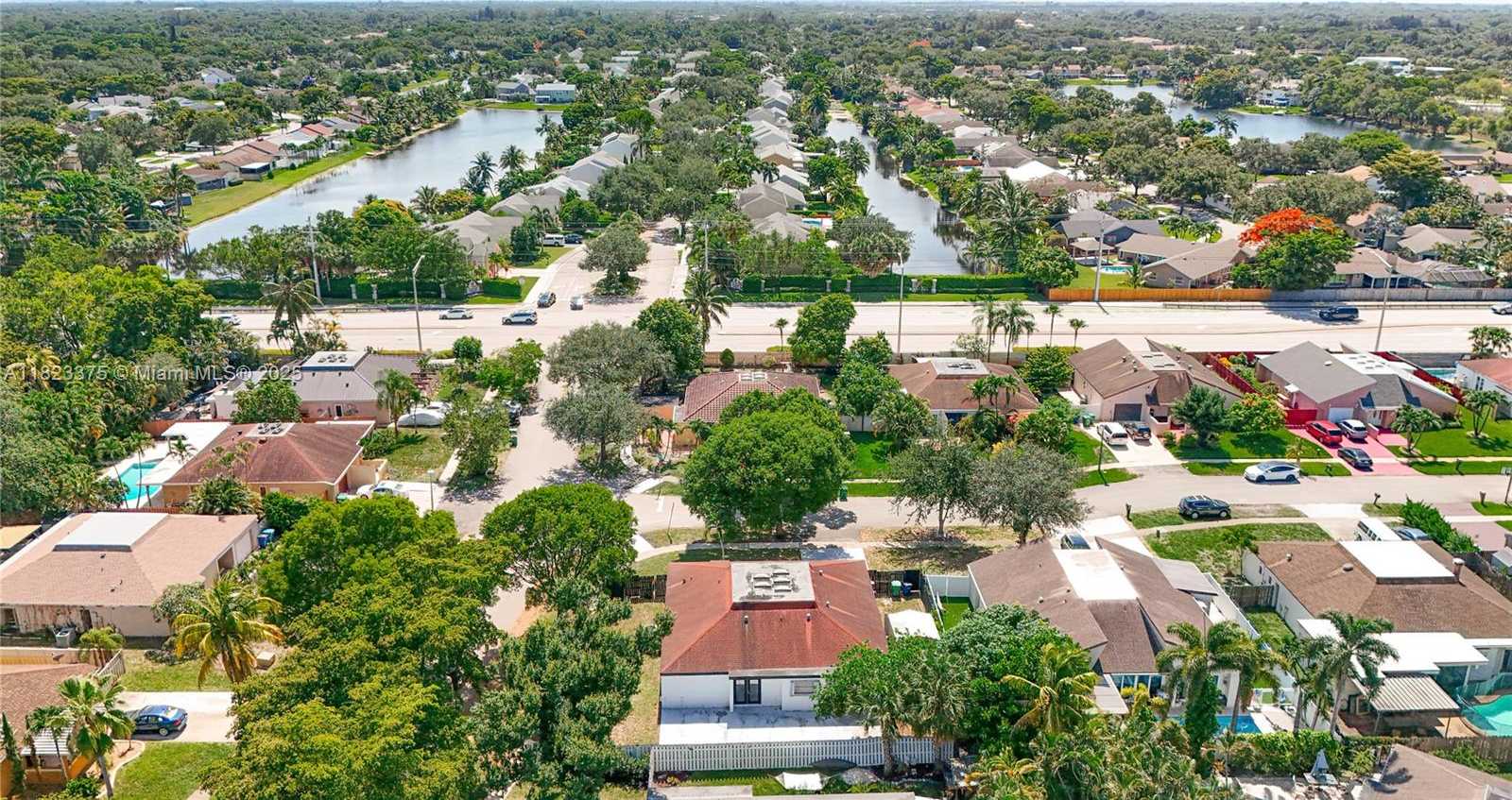 Small Image of 4996 SOUTH WEST 95TH AVE, Cooper City Number 48