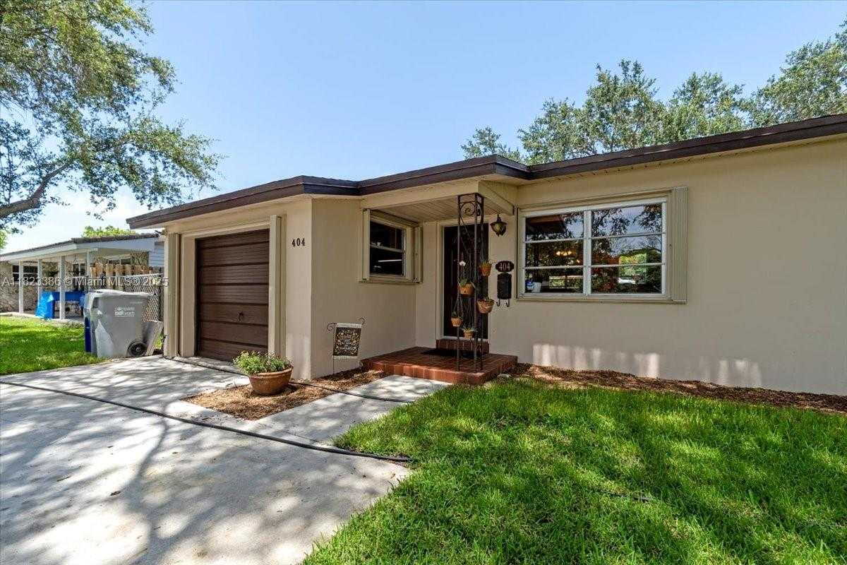 Small Image of 404 NORTH EAST 11TH AVE, Pompano Beach Number 3