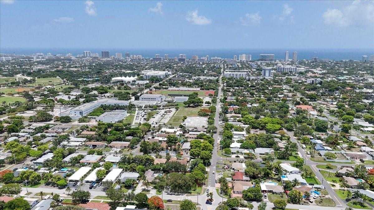 Small Image of 404 NORTH EAST 11TH AVE, Pompano Beach Number 41