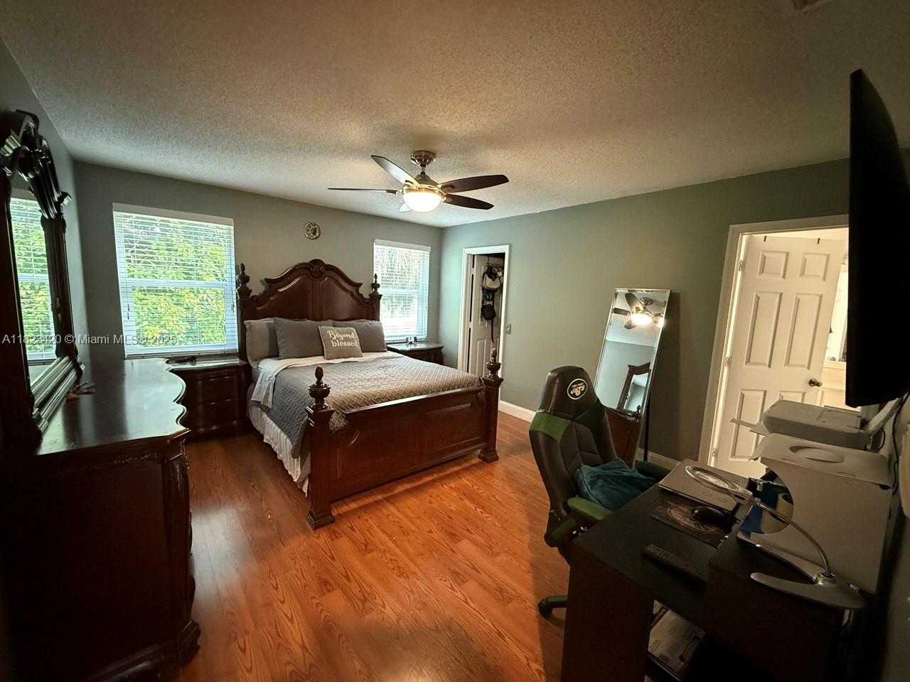 Small Image of 4280 NORTH WEST 1ST PL, Deerfield Beach Number 18