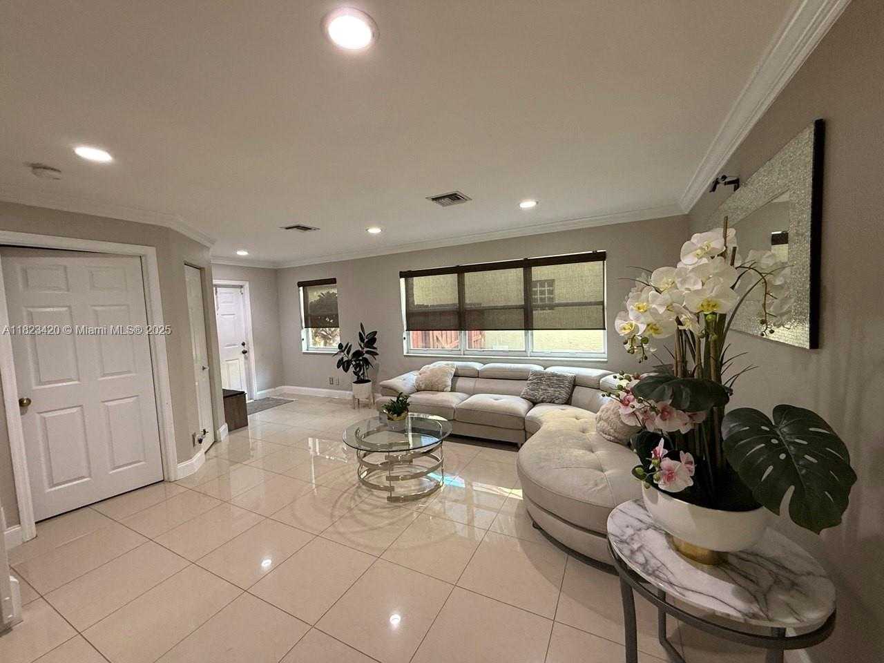Small Image of 4280 NORTH WEST 1ST PL, Deerfield Beach Number 6