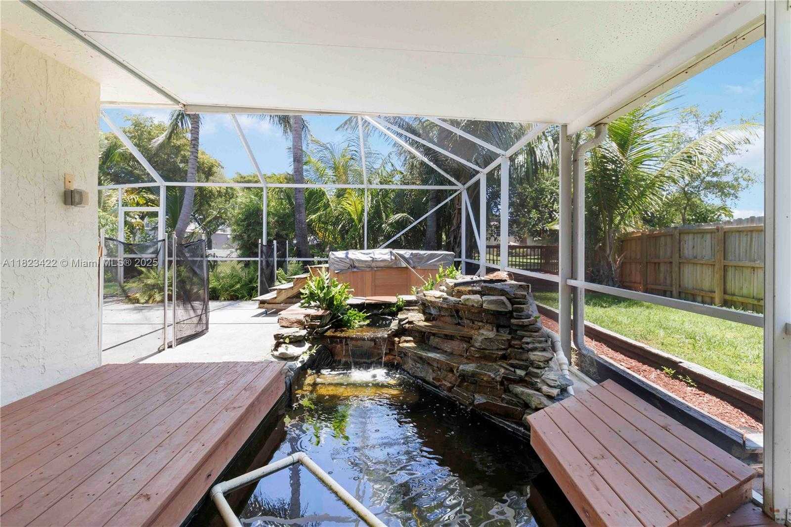Small Image of 134 EAST PALM DR, Margate Number 38