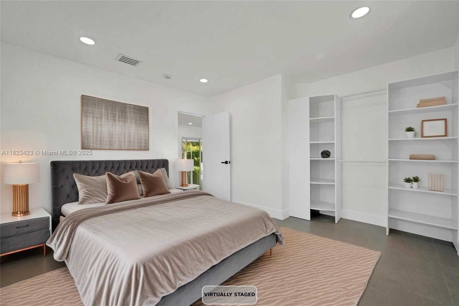 Small Image of 3917 ADAMS ST, Hollywood Number 17