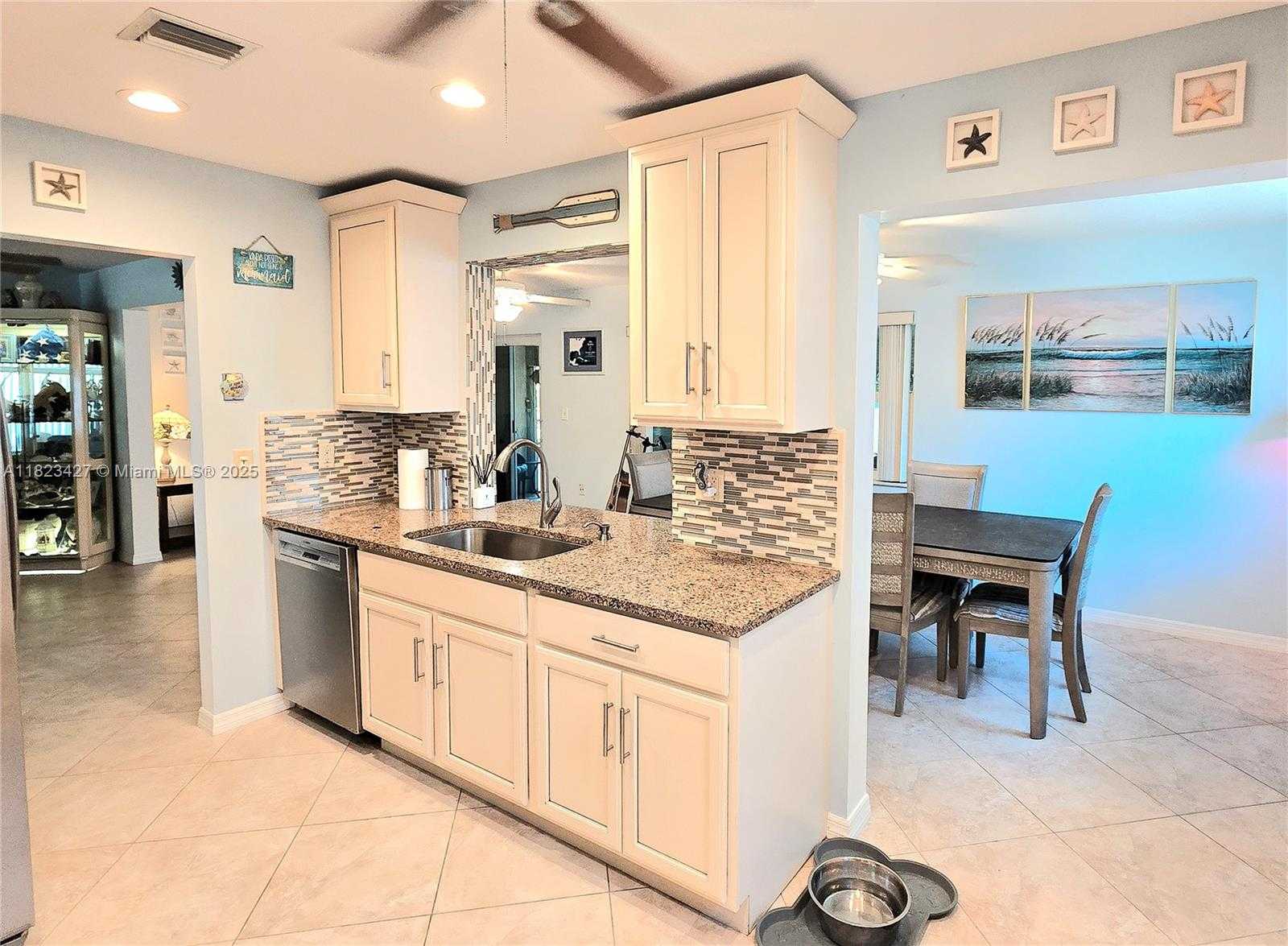 Small Image of 1711 SOUTH WEST 22ND ST, Boynton Beach Number 14