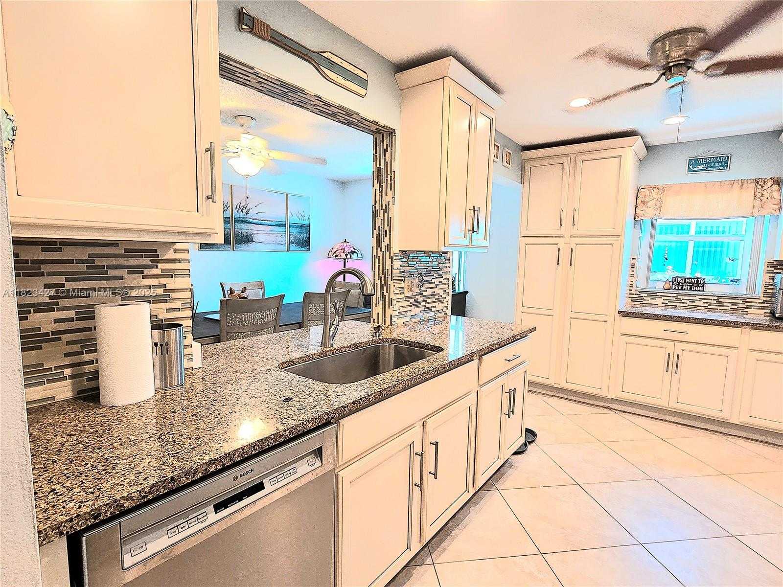 Small Image of 1711 SOUTH WEST 22ND ST, Boynton Beach Number 3