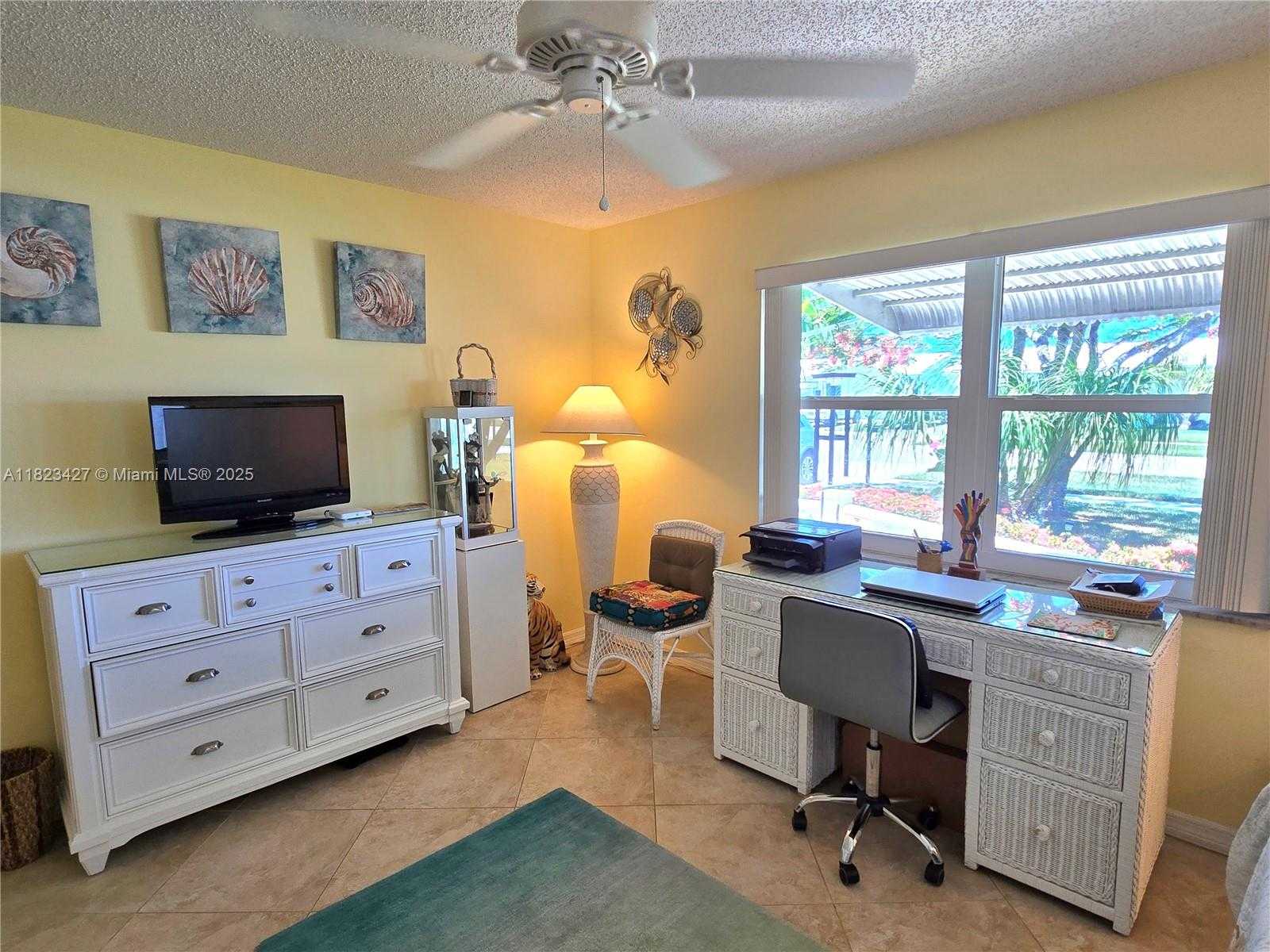 Small Image of 1711 SOUTH WEST 22ND ST, Boynton Beach Number 34