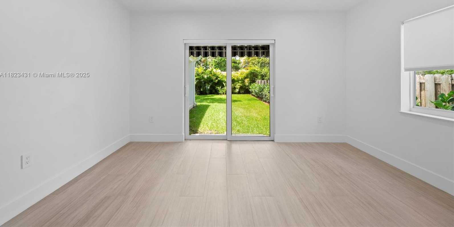Small Image of 1617 WASHINGTON ST, Hollywood Number 23
