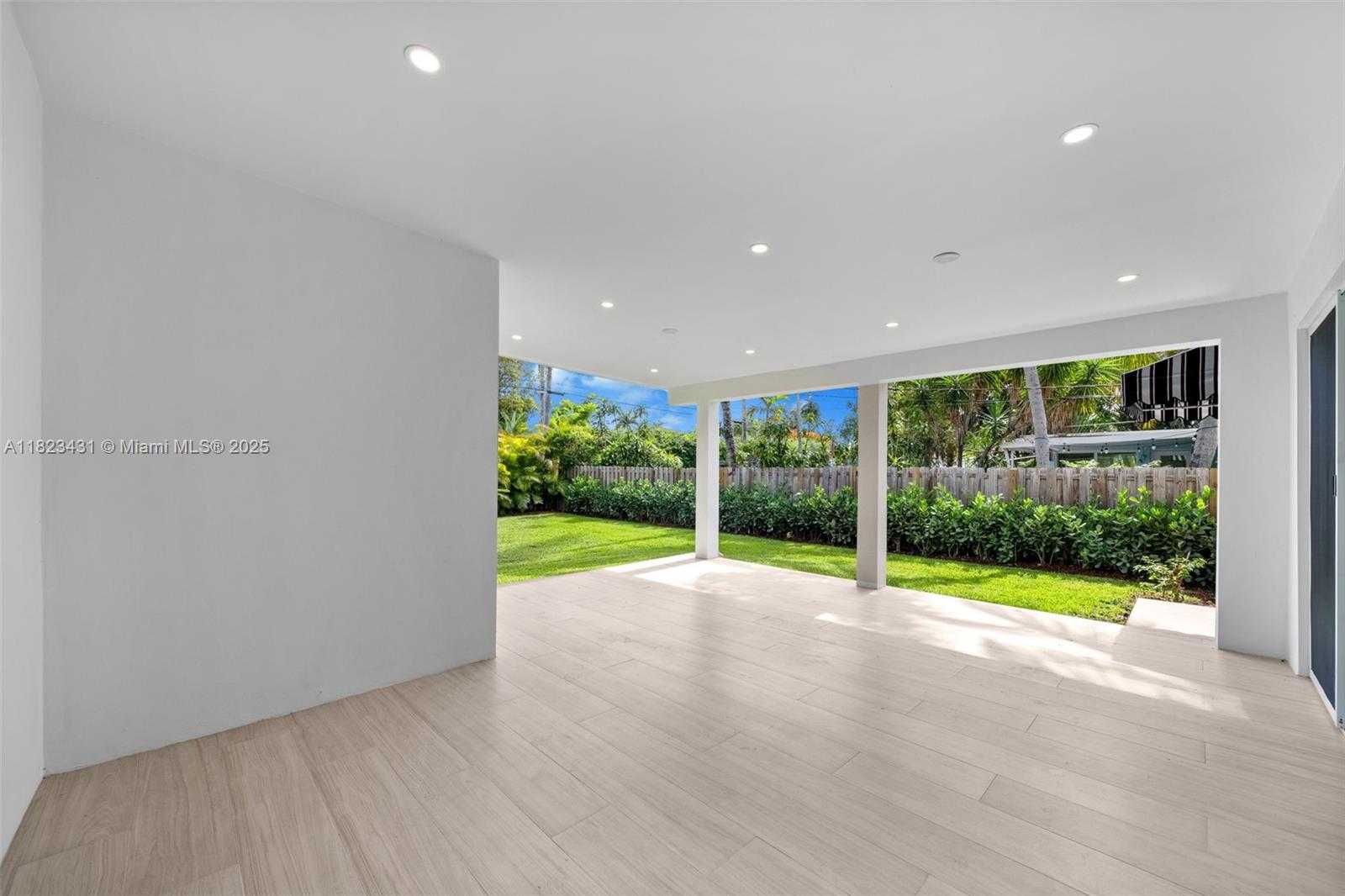 Small Image of 1617 WASHINGTON ST, Hollywood Number 38