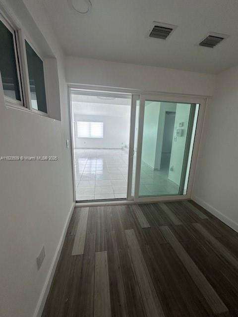 Small Image of 641 SOUTH WEST 99TH PL, Miami Number 22