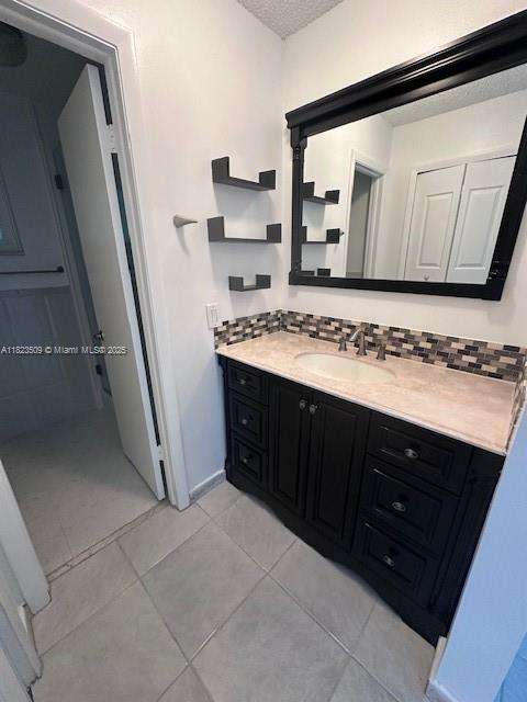 Small Image of 641 SOUTH WEST 99TH PL, Miami Number 27