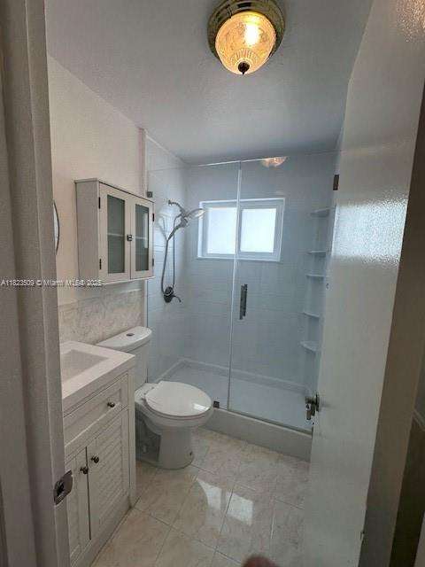 Small Image of 641 SOUTH WEST 99TH PL, Miami Number 8