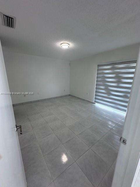 Small Image of 641 SOUTH WEST 99TH PL, Miami Number 9