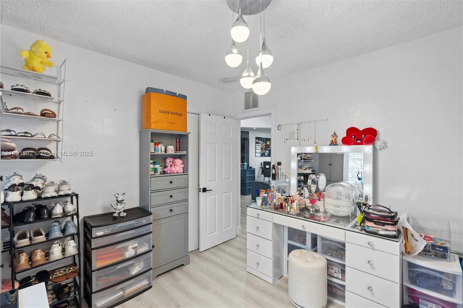 Small Image of 6474 PALM AVE, Hialeah Number 48