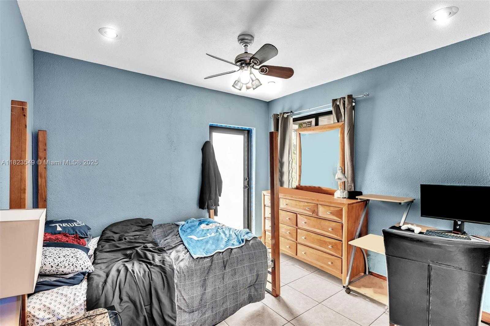 Small Image of 14902 SOUTH WEST 297TH TER, Homestead Number 17