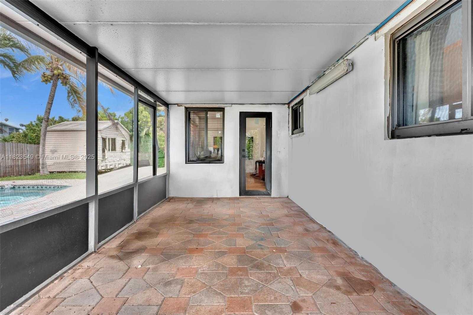 Small Image of 14902 SOUTH WEST 297TH TER, Homestead Number 26