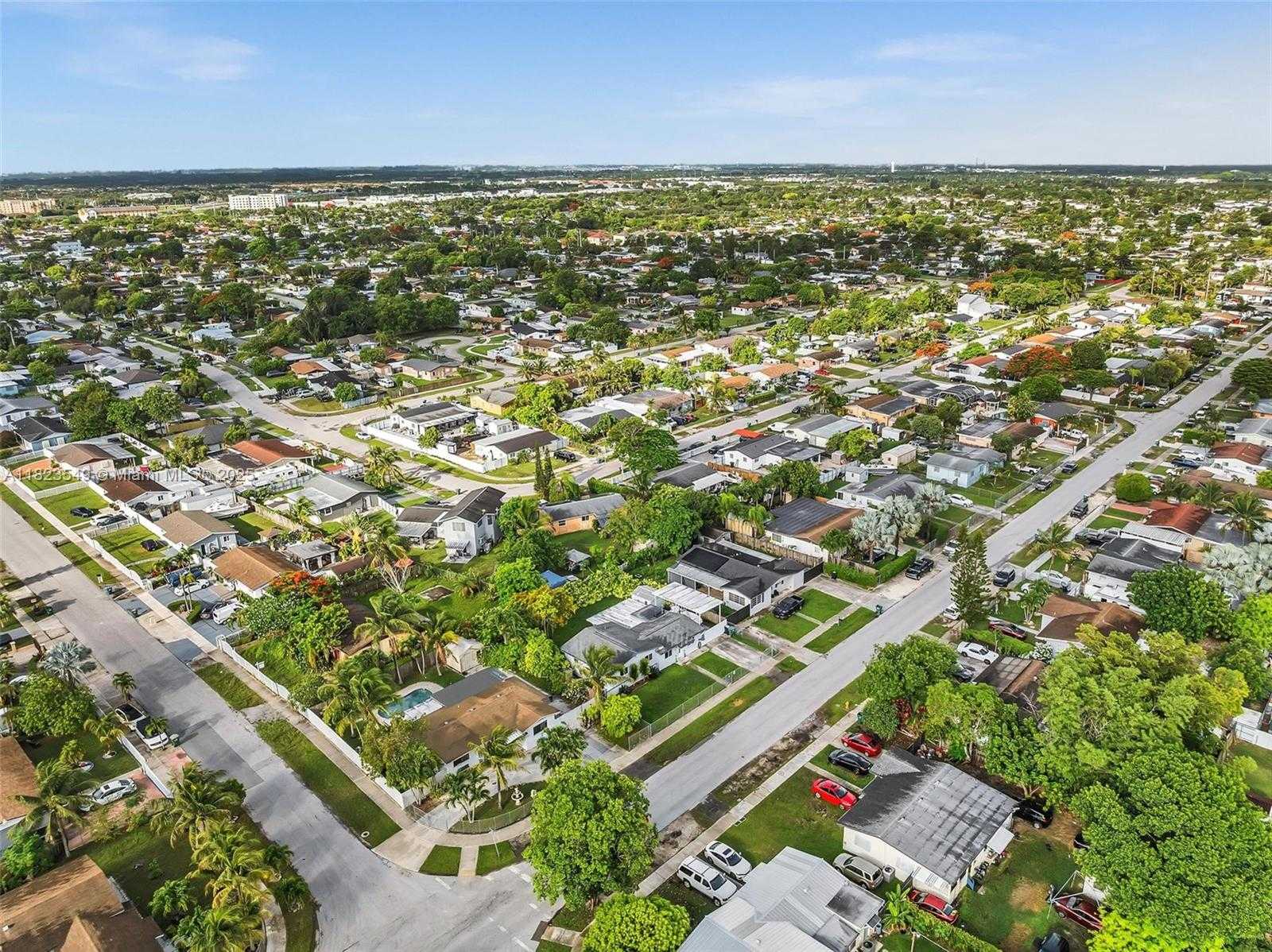 Small Image of 14902 SOUTH WEST 297TH TER, Homestead Number 29