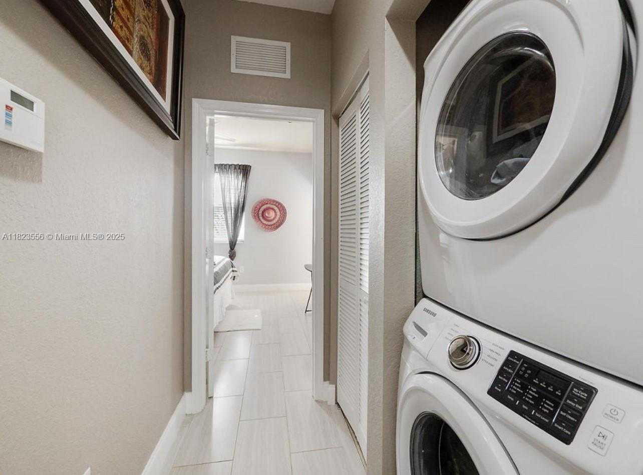 Small Image of 9125 SOUTH WEST 227TH ST, Cutler Bay Number 18