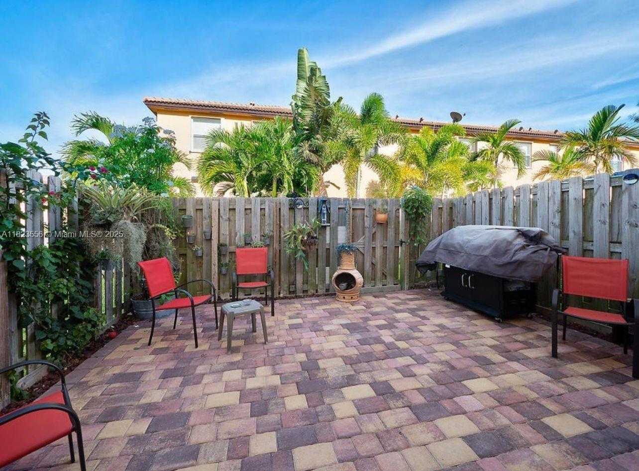 Small Image of 9125 SOUTH WEST 227TH ST, Cutler Bay Number 21