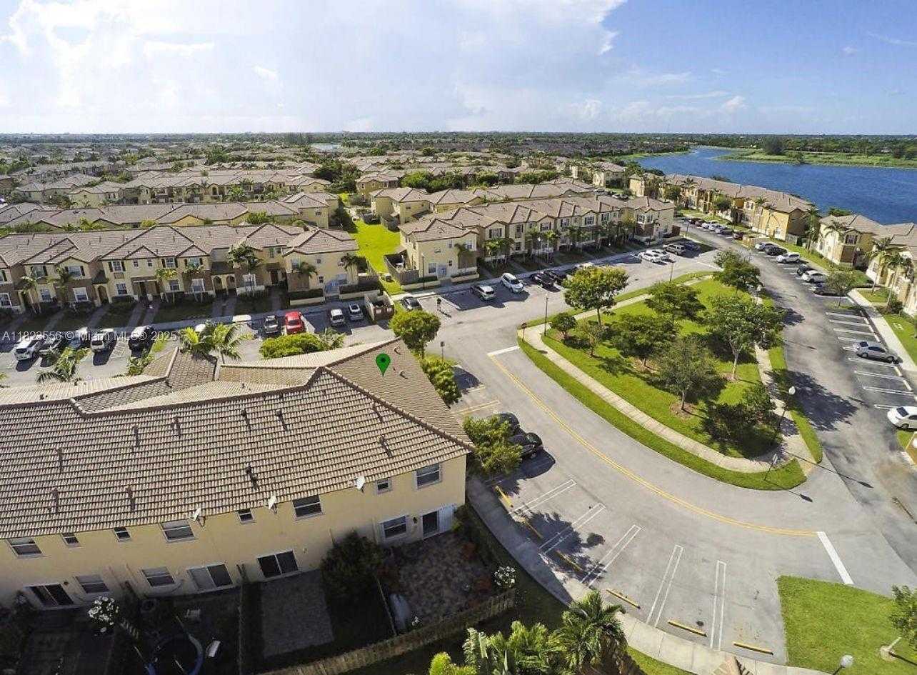 Small Image of 9125 SOUTH WEST 227TH ST, Cutler Bay Number 25