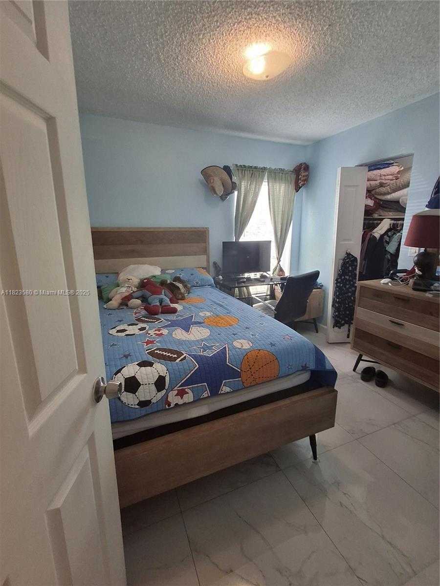 Small Image of 15724 SOUTH WEST 304TH TER, Homestead Number 11