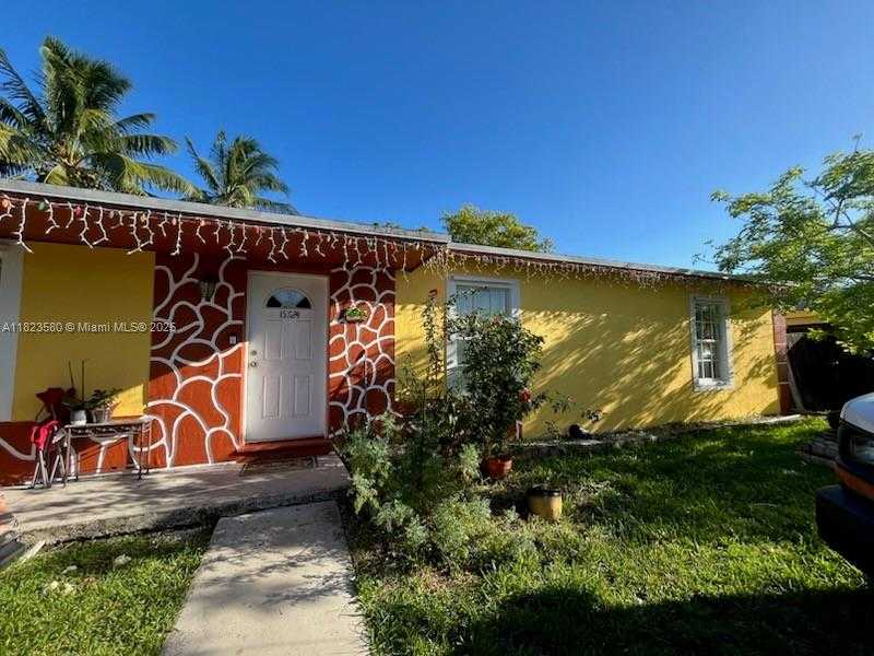 Small Image of 15724 SOUTH WEST 304TH TER, Homestead Number 2