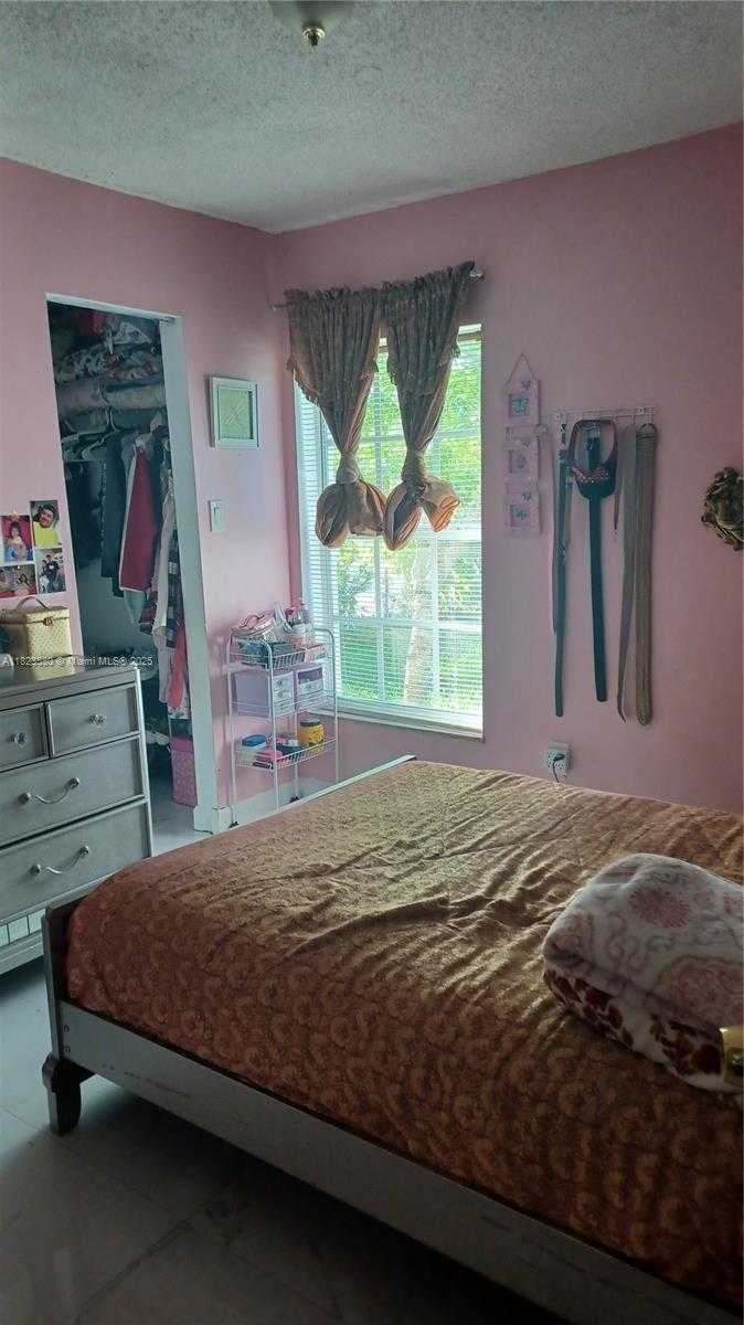Small Image of 15724 SOUTH WEST 304TH TER, Homestead Number 8
