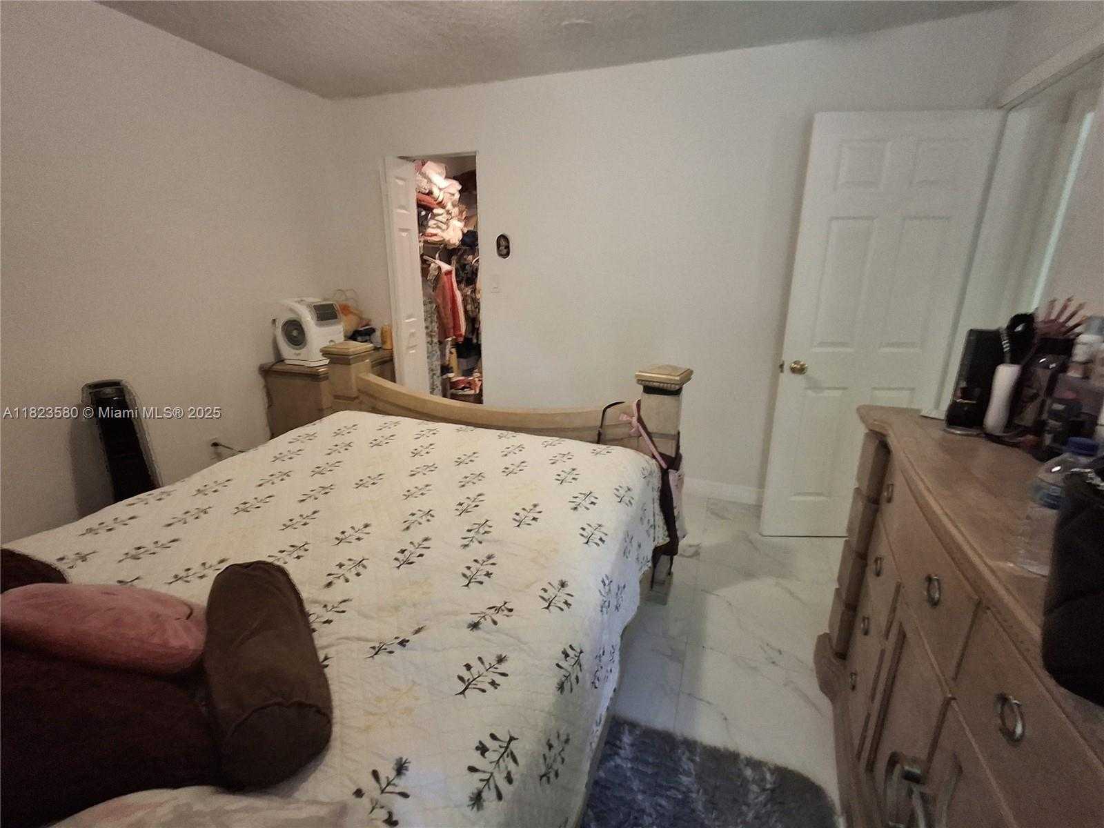 Small Image of 15724 SOUTH WEST 304TH TER, Homestead Number 9