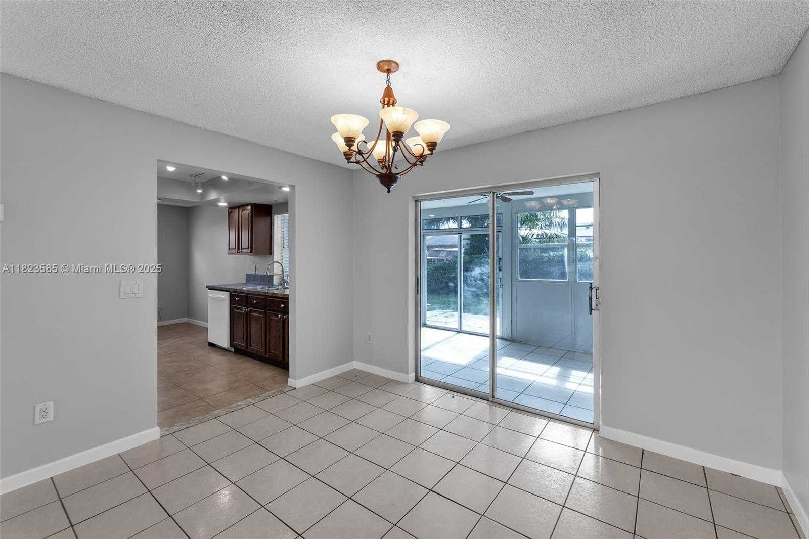 Small Image of 22226 SOUTH WEST 62ND AVE, Boca Raton Number 11