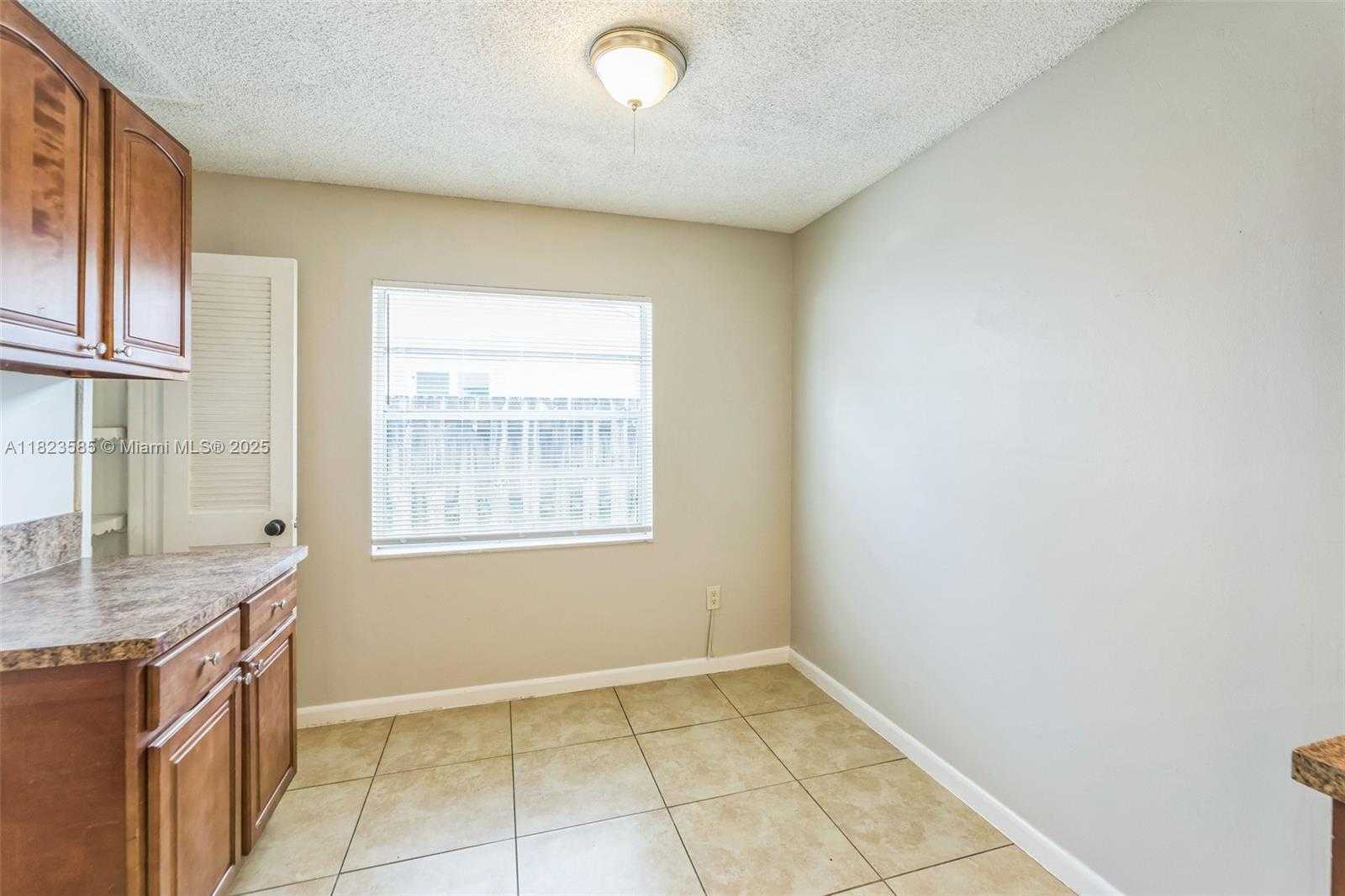 Small Image of 22226 SOUTH WEST 62ND AVE, Boca Raton Number 15