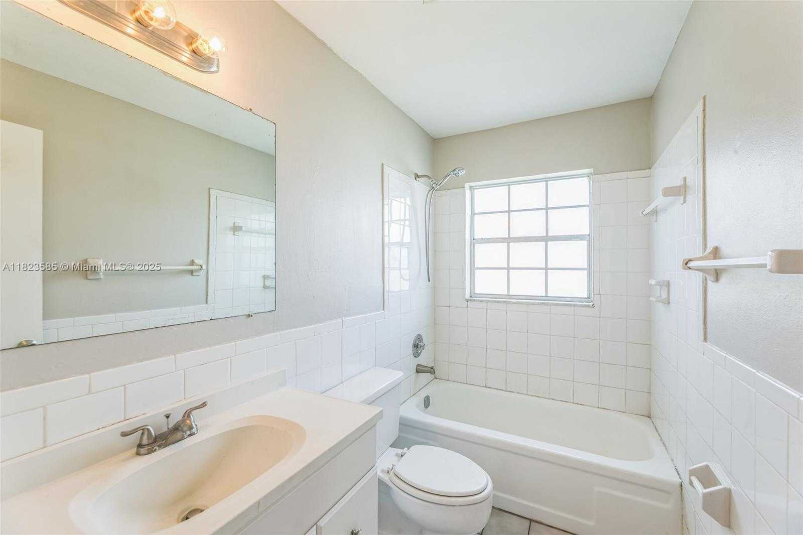 Small Image of 22226 SOUTH WEST 62ND AVE, Boca Raton Number 16