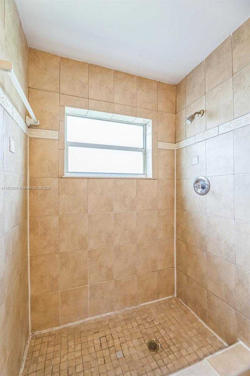 Small Image of 22226 SOUTH WEST 62ND AVE, Boca Raton Number 19