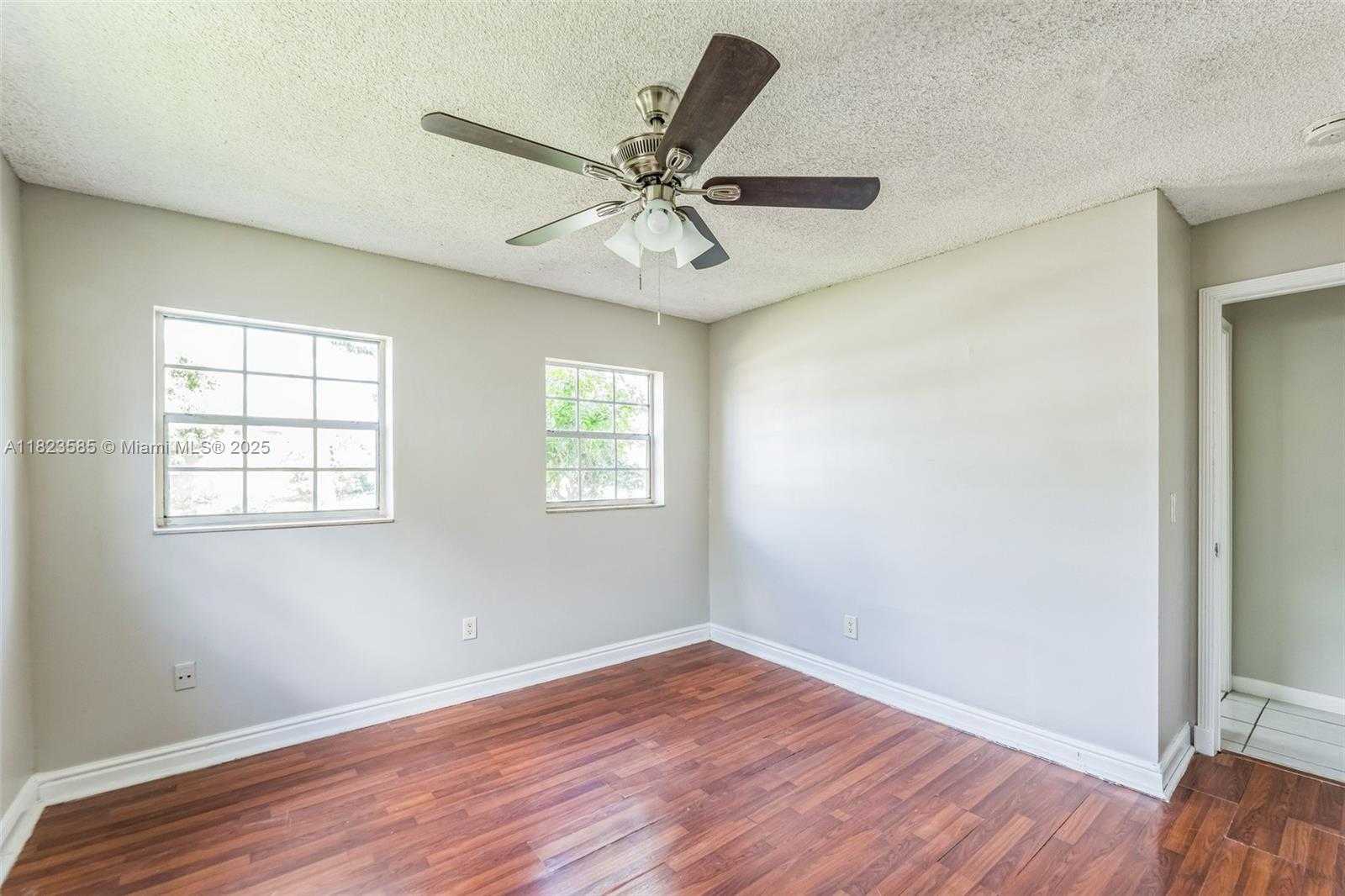 Small Image of 22226 SOUTH WEST 62ND AVE, Boca Raton Number 21