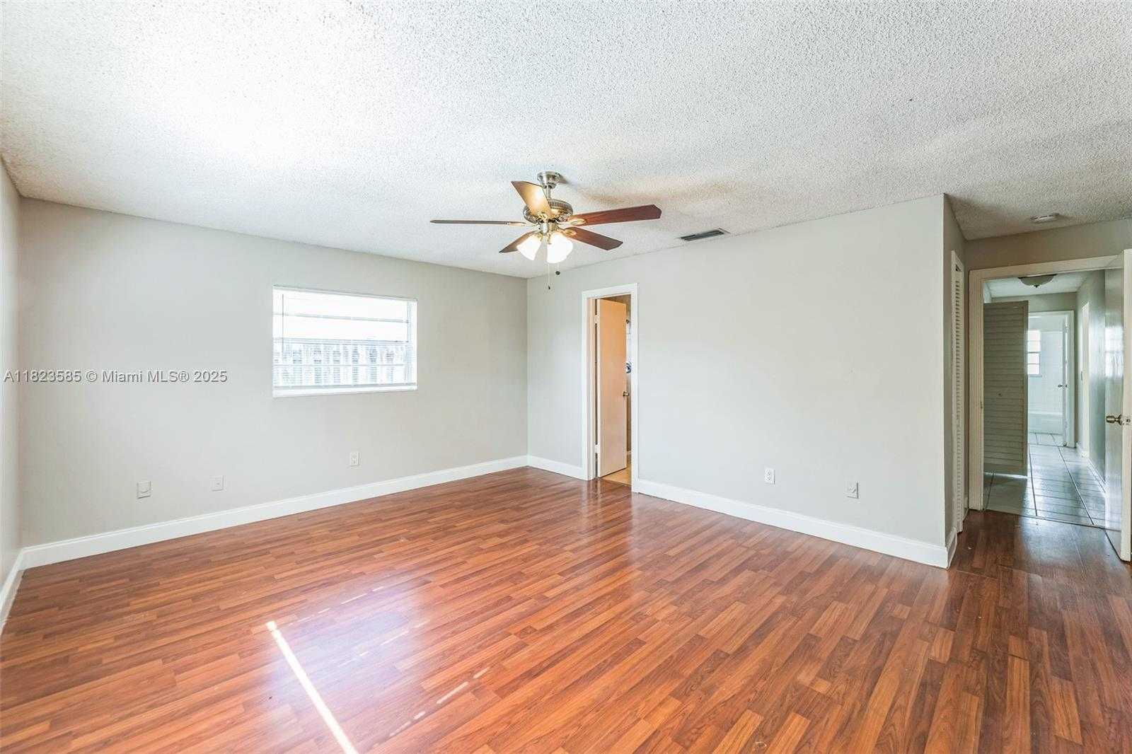 Small Image of 22226 SOUTH WEST 62ND AVE, Boca Raton Number 28