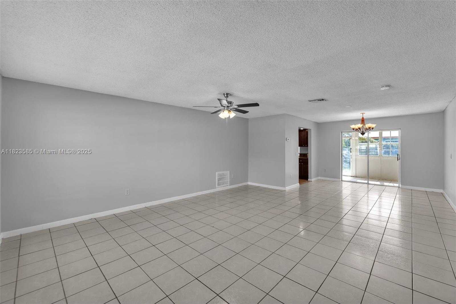 Small Image of 22226 SOUTH WEST 62ND AVE, Boca Raton Number 31