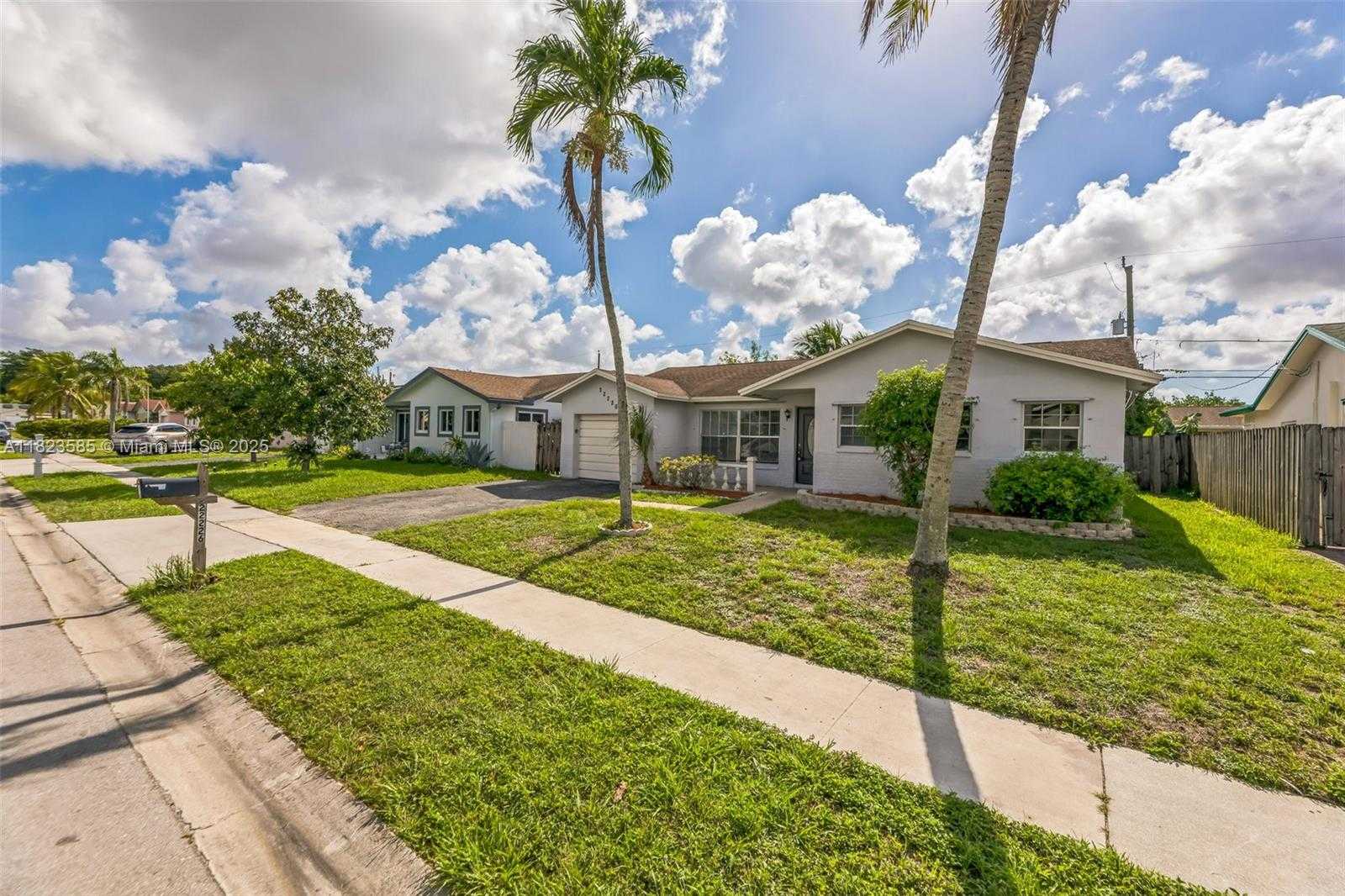 Small Image of 22226 SOUTH WEST 62ND AVE, Boca Raton Number 4