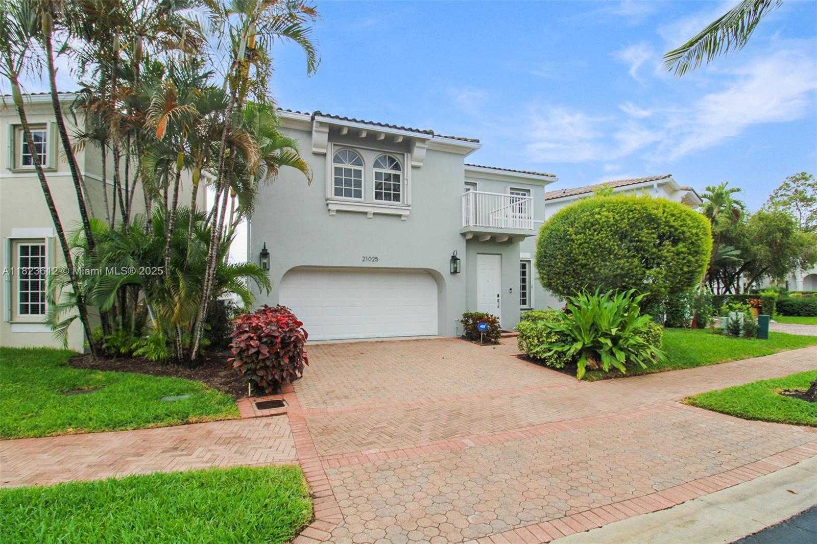 Small Image of 21025 NORTH EAST 31ST AVE, Aventura Number 2