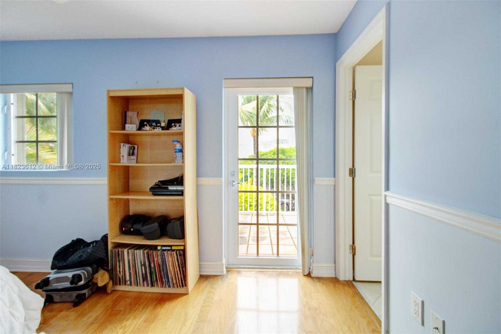 Small Image of 21025 NORTH EAST 31ST AVE, Aventura Number 22