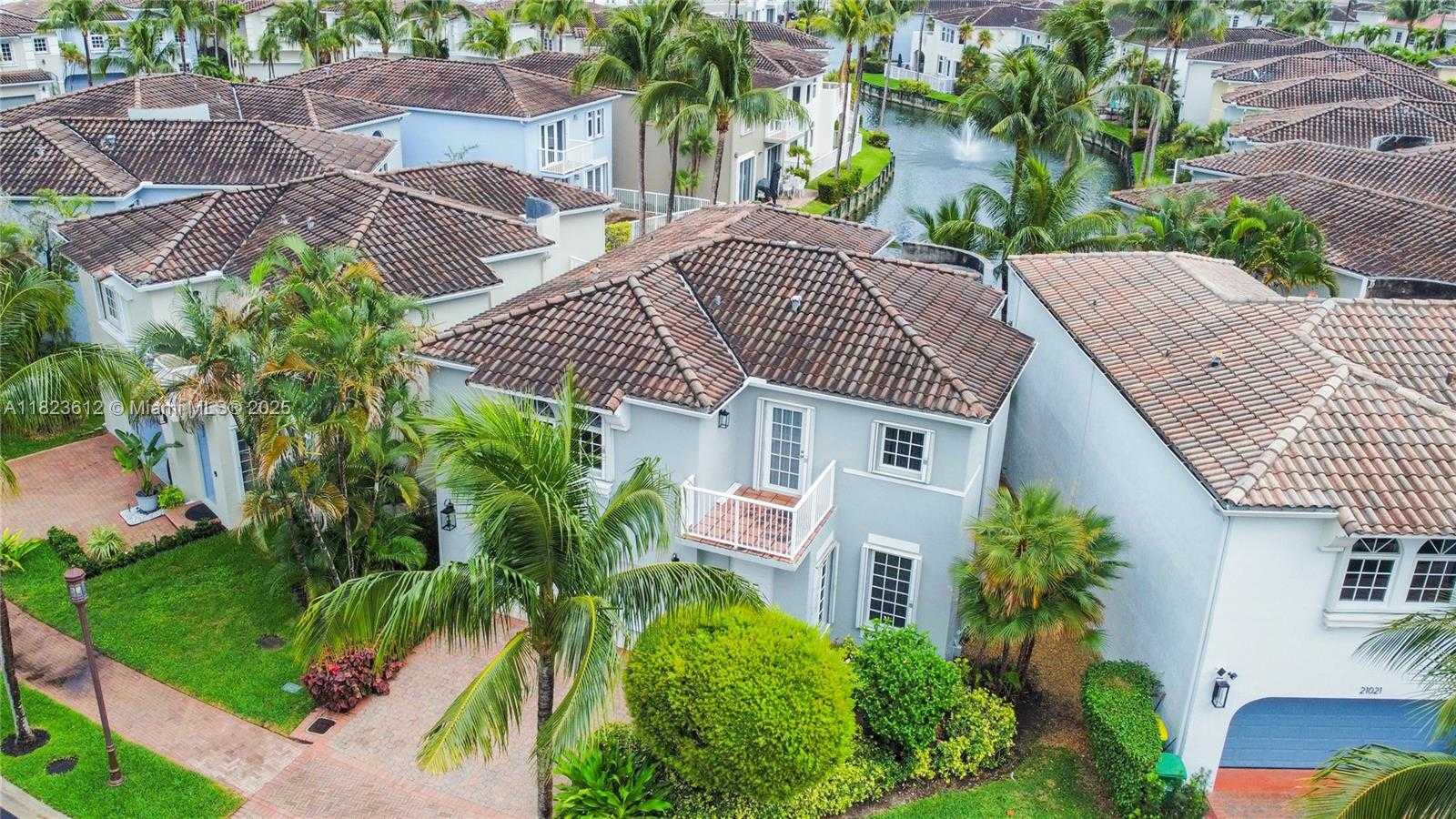 Small Image of 21025 NORTH EAST 31ST AVE, Aventura Number 23