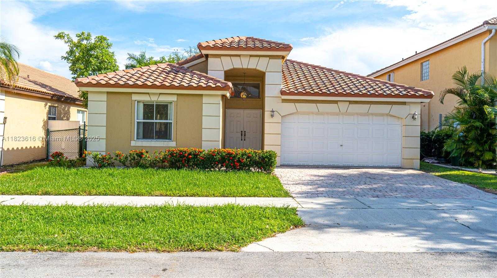 Small Image of 13216 SOUTH WEST 49TH CT, Miramar Number 2