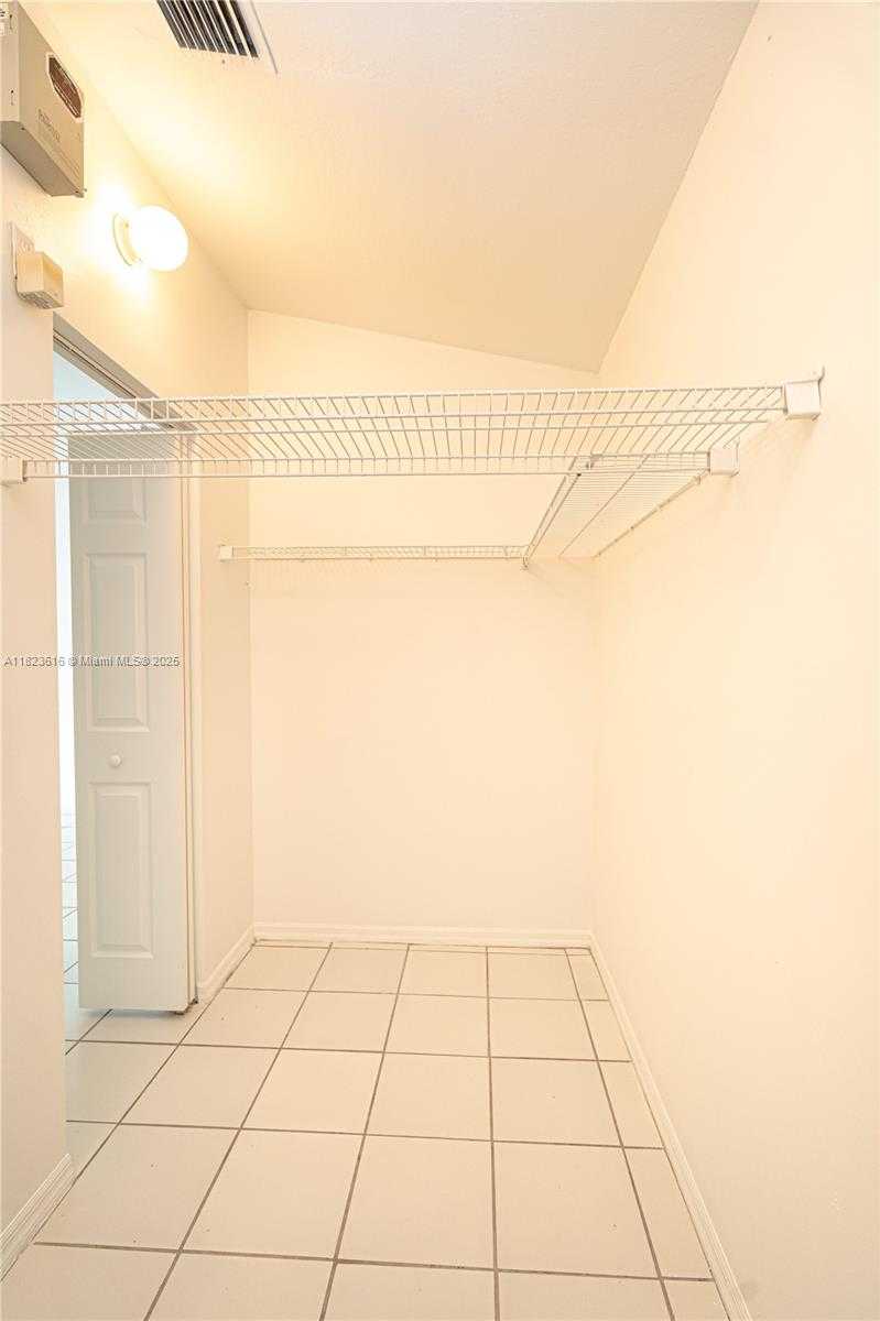 Small Image of 13216 SOUTH WEST 49TH CT, Miramar Number 29