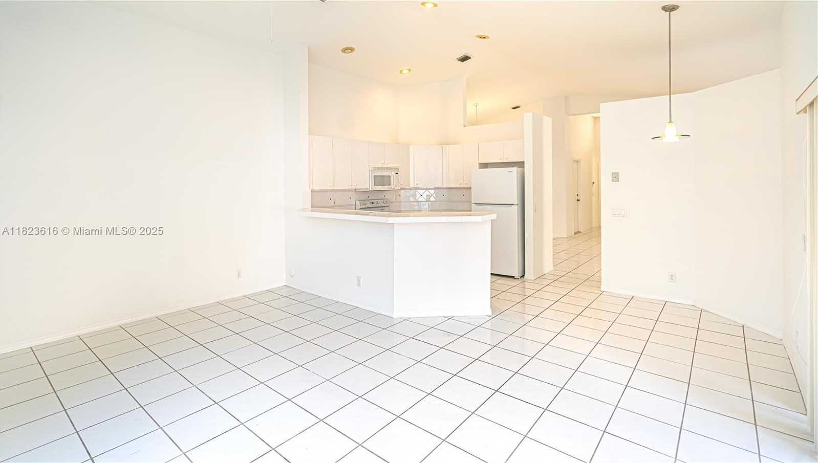 Small Image of 13216 SOUTH WEST 49TH CT, Miramar Number 32