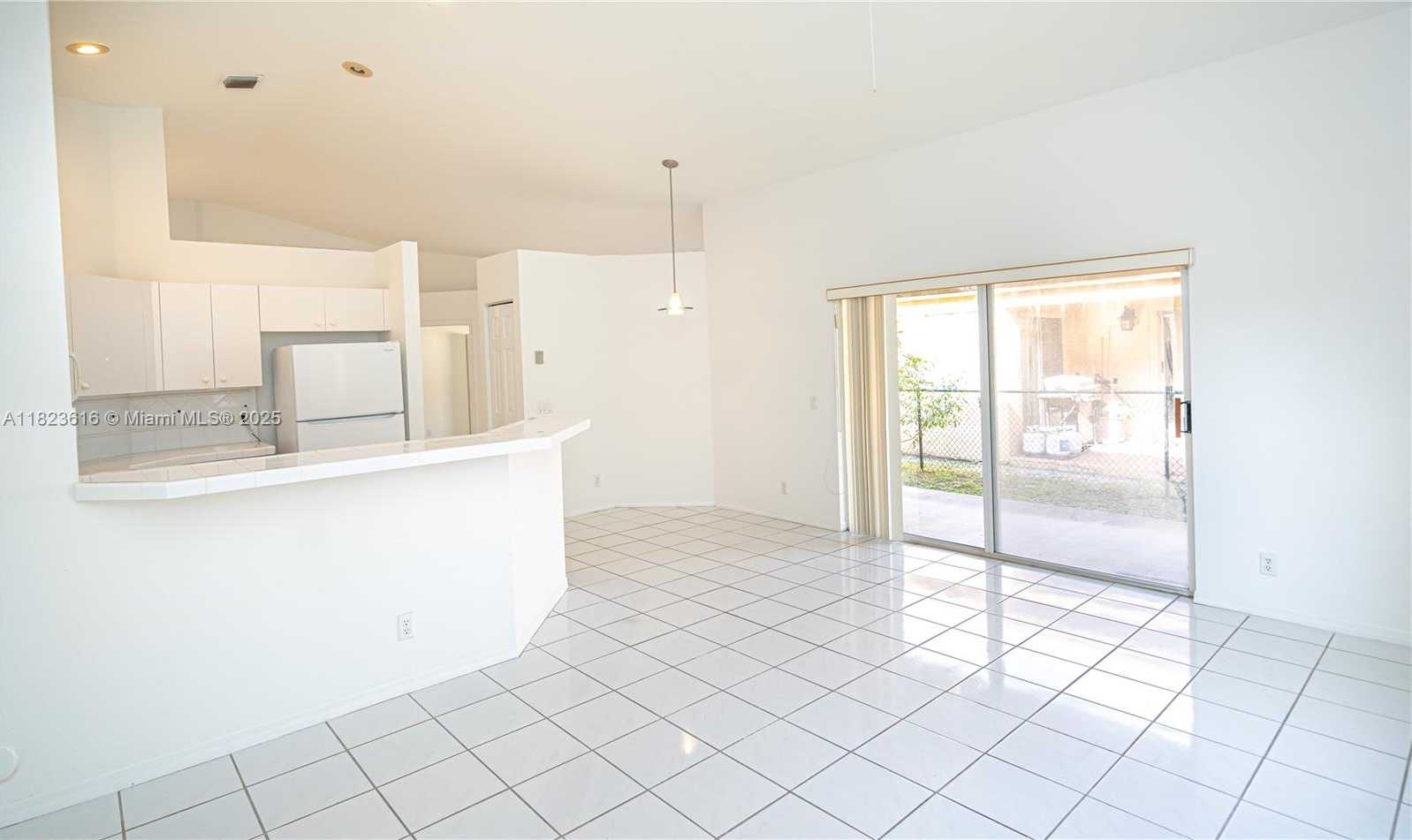Small Image of 13216 SOUTH WEST 49TH CT, Miramar Number 33
