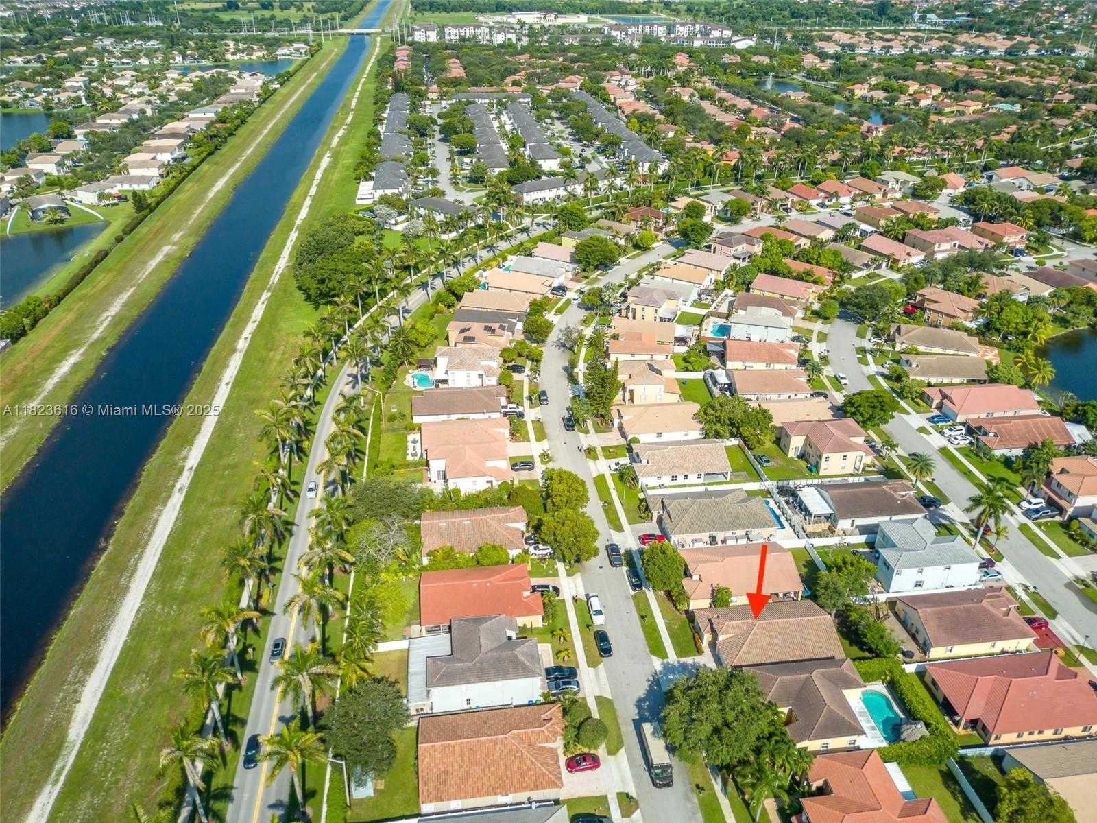 Small Image of 13216 SOUTH WEST 49TH CT, Miramar Number 42