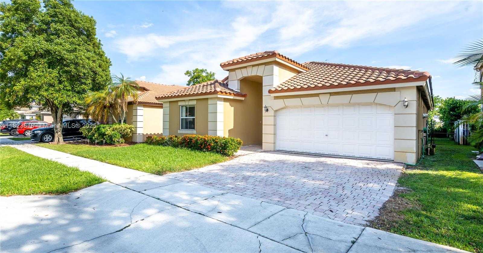 Small Image of 13216 SOUTH WEST 49TH CT, Miramar Number 5
